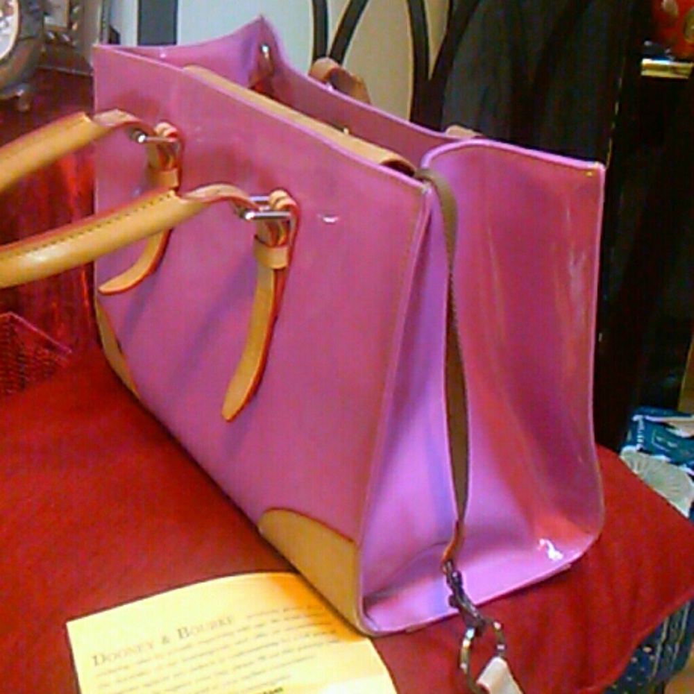 Handbag - Picture 3 of 4